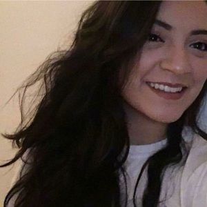 Meet your Posher, Clarisa